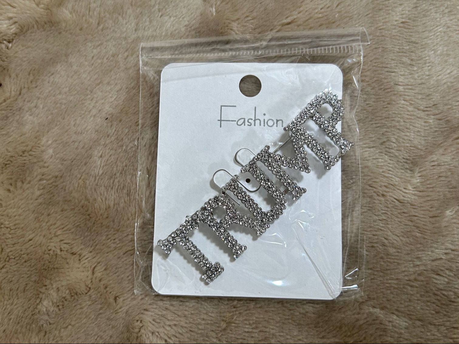 Trump Pin, no Hair (Silver)